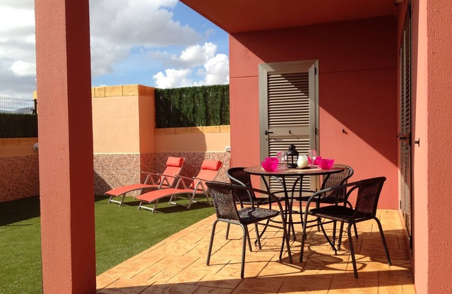 VV Registered Spacious Superb South facing apartment