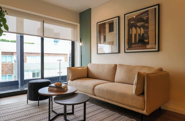 w* | Elegant 2BR w/Balcony Near Larcomar