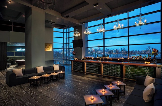 W Hoboken