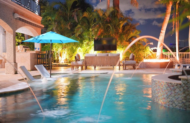 Walk to Beach 5BR Wtr, Pool, Dock, Golf Cart