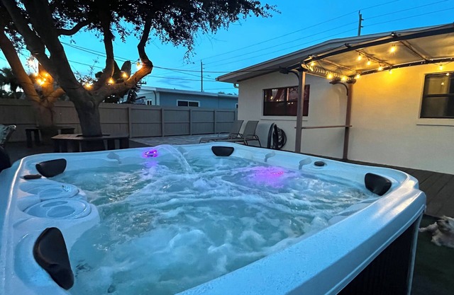 Walk to Beach, Hot Tub, Game Room, Pet-Friendly