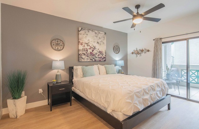 Walk to Shops & Dining | Gym & Pool | Free Parking