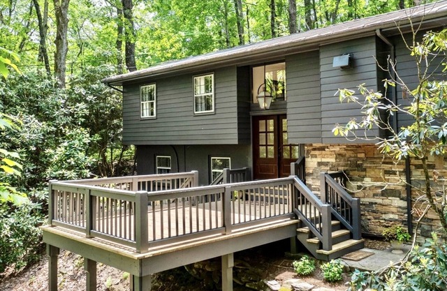 Walk to Town & Relax in this Fresh Updated Highlands Remodeled Cabin
