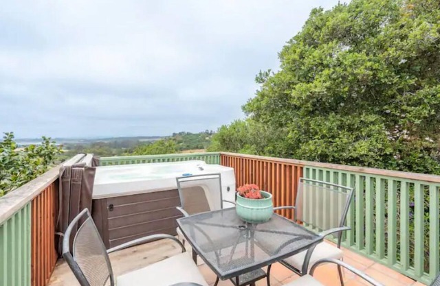Watch Sunsets of the Monterey Bay From a Hilltop Villa