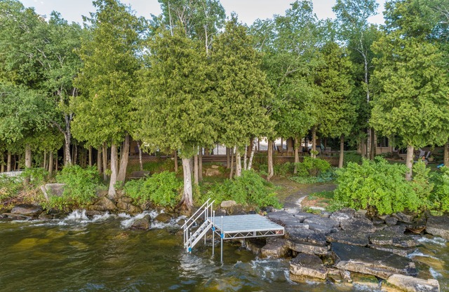 Water Front Home With Spectacular Sunset View!