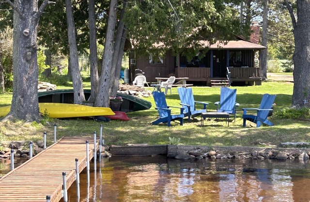 Water lovers Dream-Newly renovated! Gorgeous modern updates with a rustic flare!