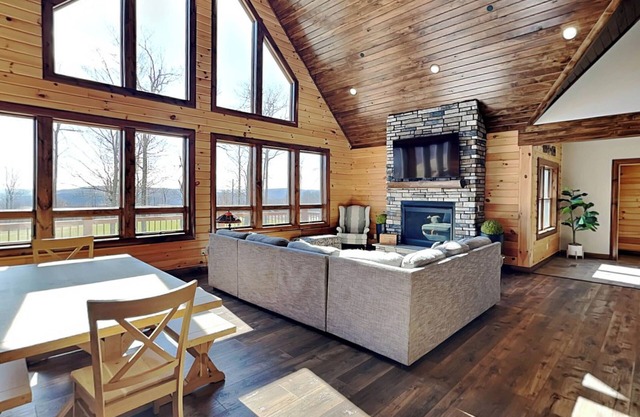Water & Mountain Retreat