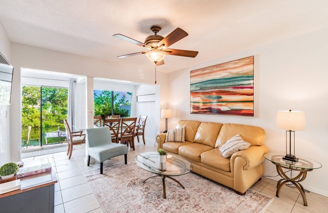 Waterfront 2/1 Apartment In Heart Of Palm Harbor/Ozona