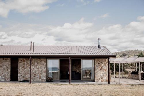 Waterfront Boltons Beach Cottages