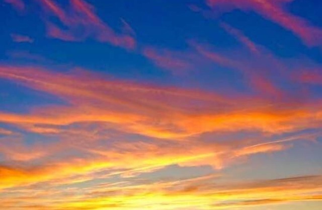 Waterfront Breathtaking Cozy Beach Cottage Sunsets Inspiring Peaceful 1 hr NYC