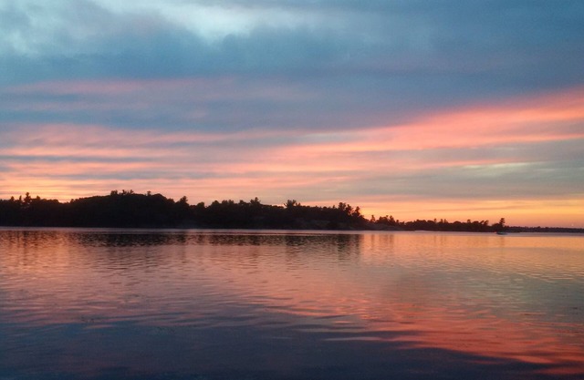 Waterfront Cottage with Dock Great Fishing and Glorious Sunsets - Sleeps 5