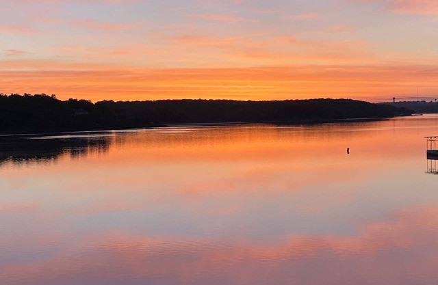 Waterfront@Ledges NO STEPS Remodeled 2 Bed Main Channel Pools Beach Slip Golf