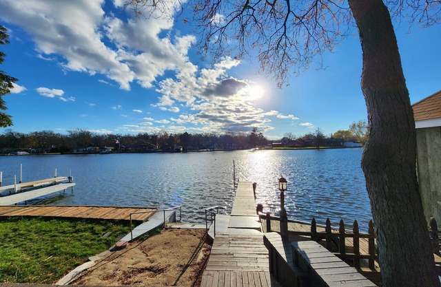Waterfront River Getaway