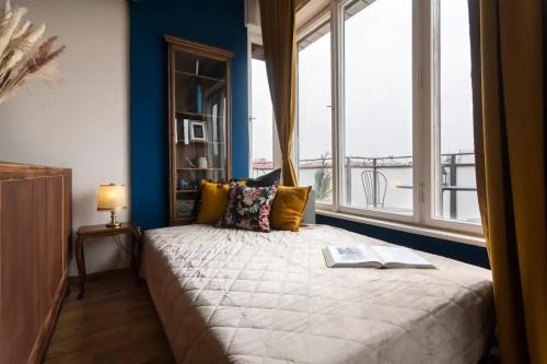 Waterfront River Side Roof Top Apartment - Terrace with city view