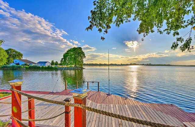 Waterfront Saginaw Bay Retreat w/Grill & Yard!