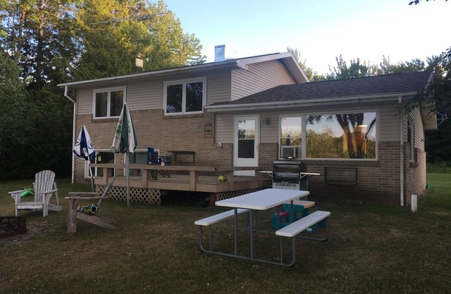 Waterfront (Sugar Island) home, with Pontoon Boat!