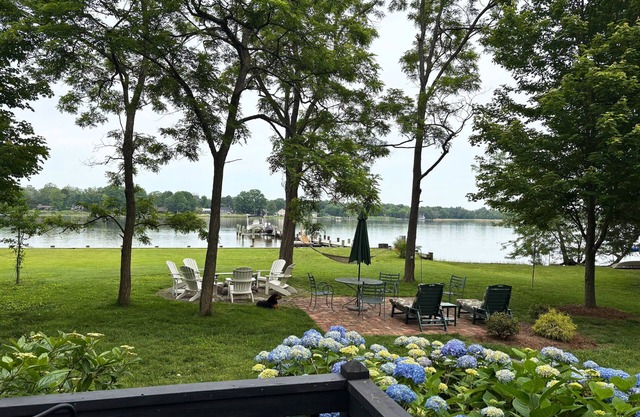 Waterfront w/Deepwater Pier Walking Distance to Downtown Chestertown