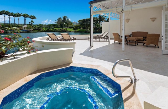 Waterhall Polo Villa 12