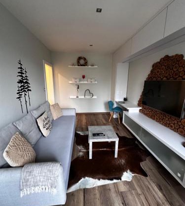 WE Apartment - close to the center & city view, Self check-in 24h