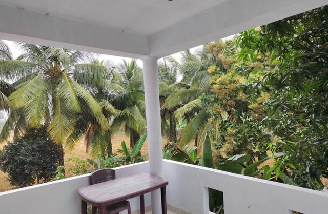 WELCOME to a place nxt to paddy fields & mighty Godavari river on the other side
