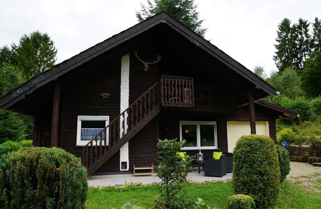 Welcome to Anja's high forest idyll in the heart of nature - near Trier