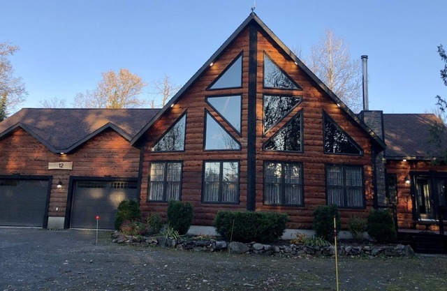 Welcome to Appalachian Lodge! Luxurious cabin situated on a beautiful property