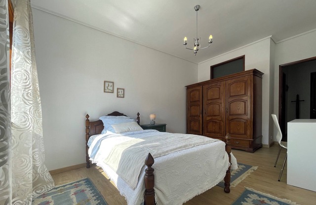 Welcome to Casa Minda - lovely for digital nomads, workers and travellers