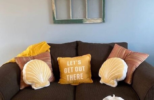 Welcome to The Huron Host in Port Austin!