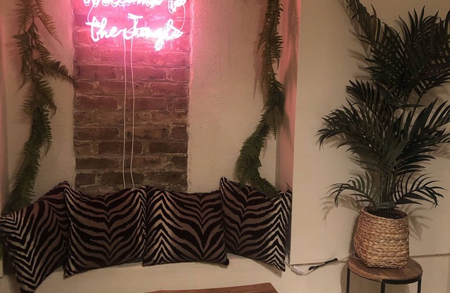 Welcome to the Jungle pad!