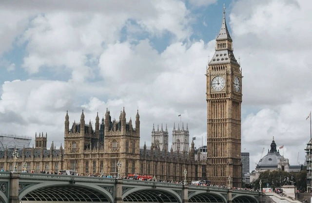 Welcome to this unforgettable getaway in the heart of London's Westminster.