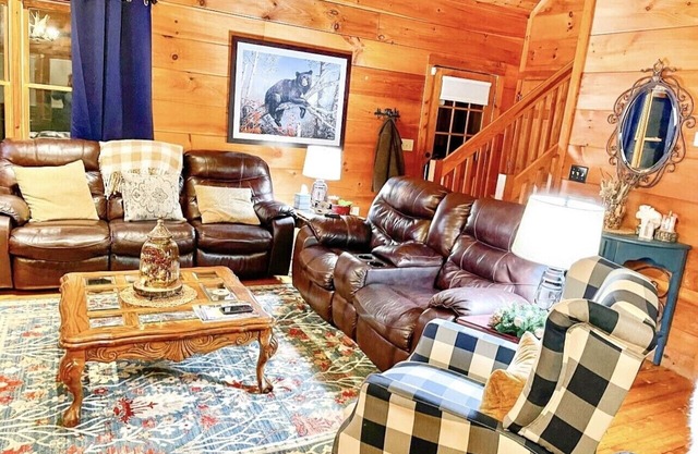 Welcome to Whiskey Woods! A cozy cabin to relax and enjoy with your loved ones!