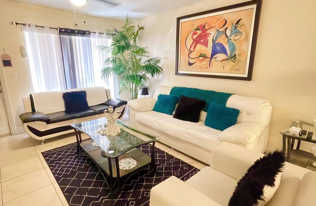 Welcome to your "Home Away From Home" getaway. Cozy with modern look living room