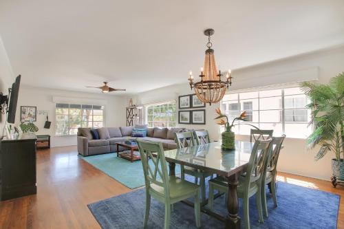 West Beach Villa 2