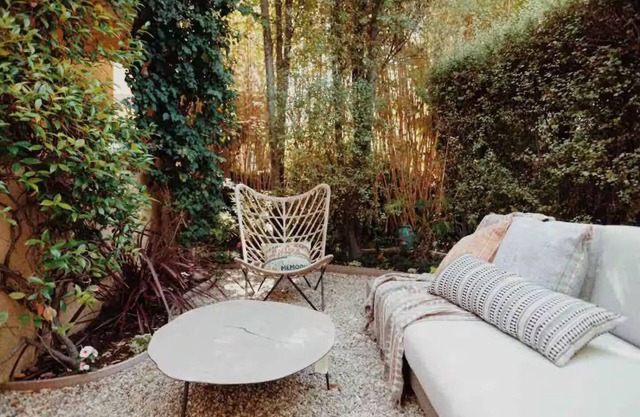 West LA 2 bdrm/1.5 bath Spanish Cottage Home, Gated Yard, Garage Parking