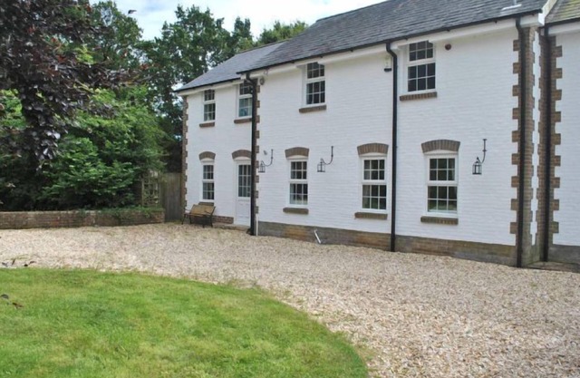 West Mount Cottage - an annexe that sleeps 4 guests in 2 bedrooms