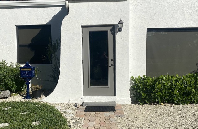 WEST PALM BEACH Spanish Style home ready to host you and your family