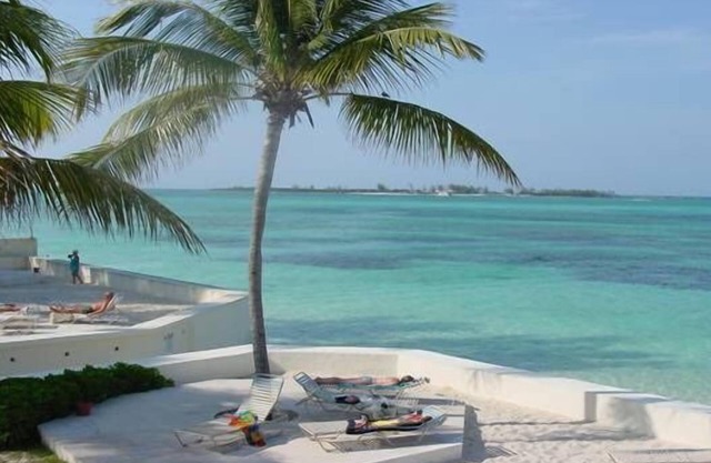 West Wind II ~ Cable Beach, Nassua Bahamas ~ Family Friendly ~ $1,100.00