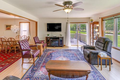 WFH-Friendly Columbiana Vacation Rental with Deck!
