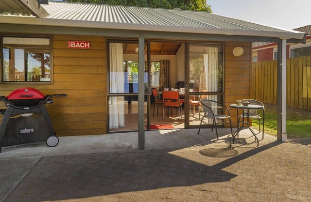 Whangamata Wonder - Whangamata Holiday Home