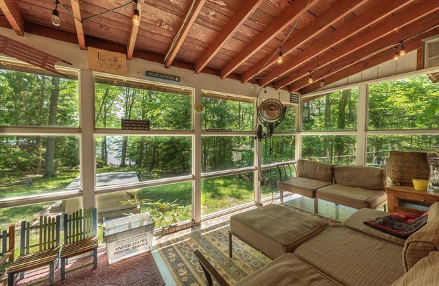 Whimsical Dog Friendly Cottage w/Hot Tub & Dock