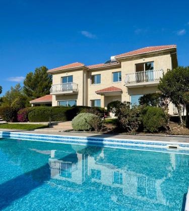 White Cove Villa, Limassol