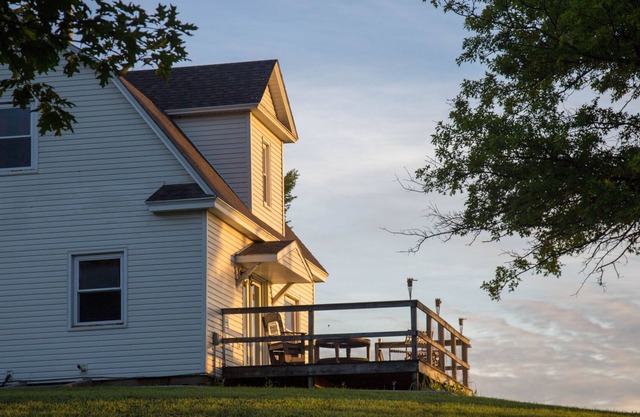 Whiterock Conservancy - Betts Farmhouse