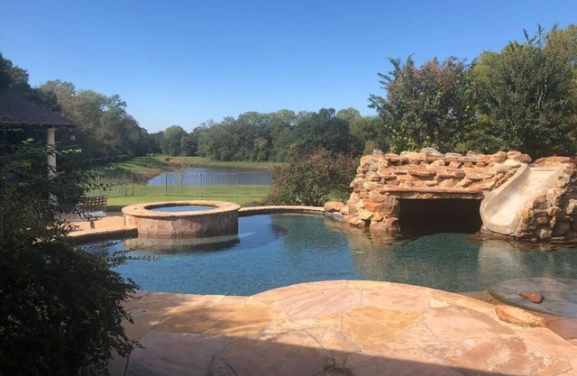 Whitetail Ranch Manor Retreat