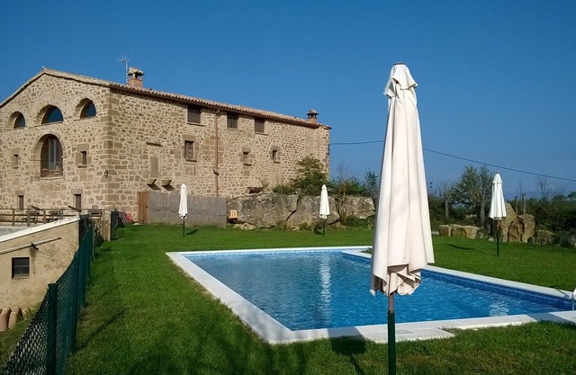 Whole house for 12 beds (10/16)
