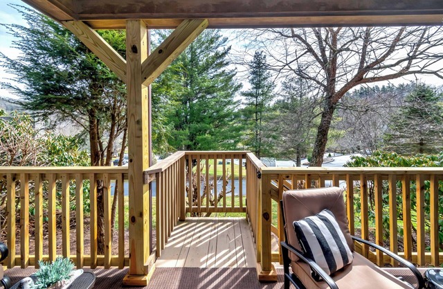 Willow 2 | Fireplace, Restaurant, Pool, Spa