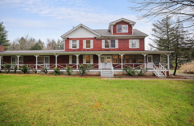Willow Pond Resort 18 Bedroom - Family Friendly, Reunions.
