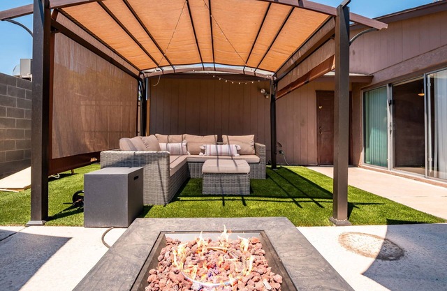 Willows Rest Retreat - Pool | Pool Table | Firepit