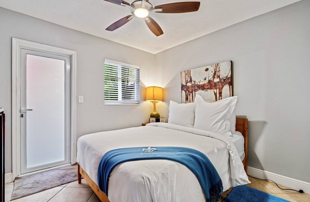 Wilton Manors 2BR Charm! Walk to the Drive