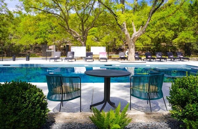 Wimberley Inn