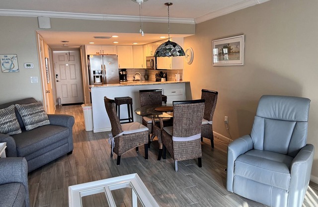 Win San B-204 2BD - Waterfront Gem